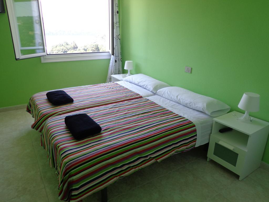 Albergue Aqua Portomarin Eksteriør bilde